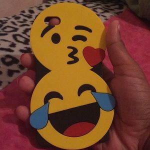 Emoji silicone iPhone 6/6s/7/8 case